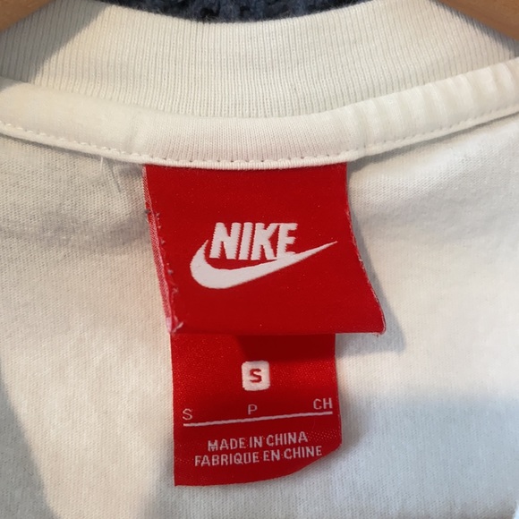Nike White Silver Logo Tank Top - Picture 7 of 9